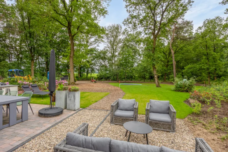 rotate=0,fit=contain,width=2880-25